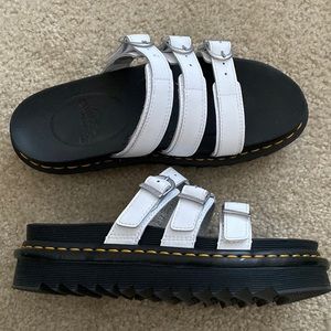 Dr martens sandals